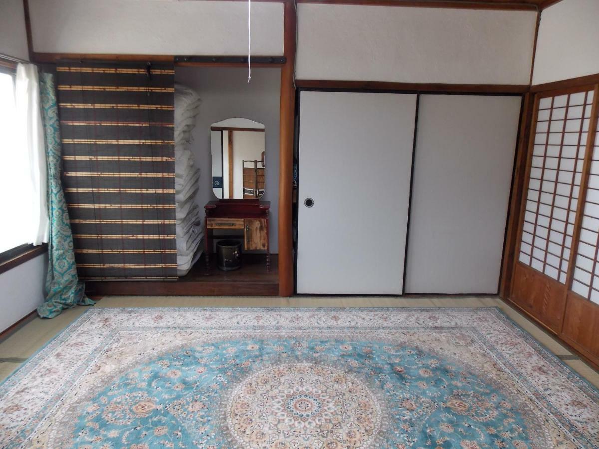 أوكاياما Guesthouse Yawara المظهر الخارجي الصورة